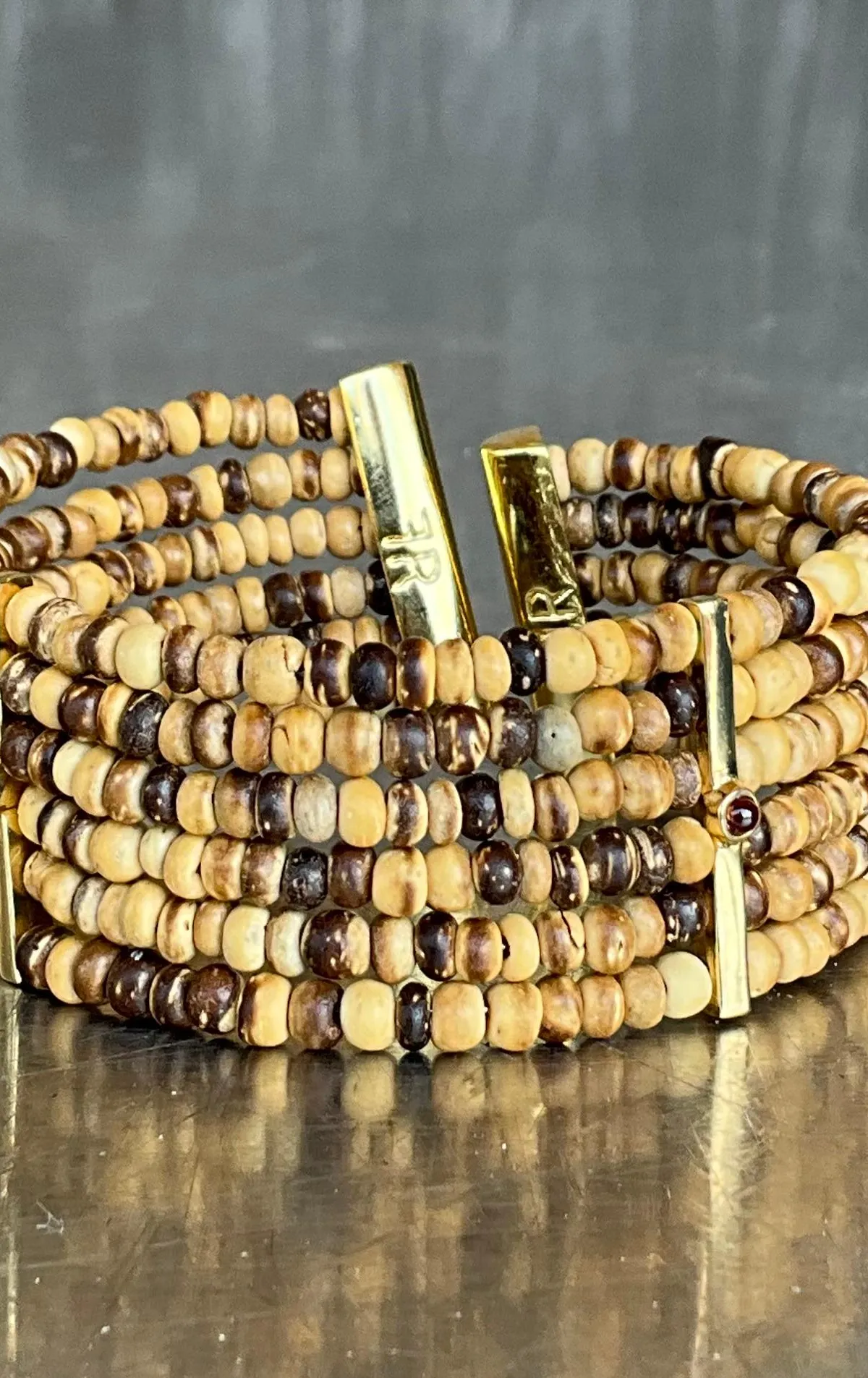 Vintage FR Coconut Beaded Bracelet — additional photo 2