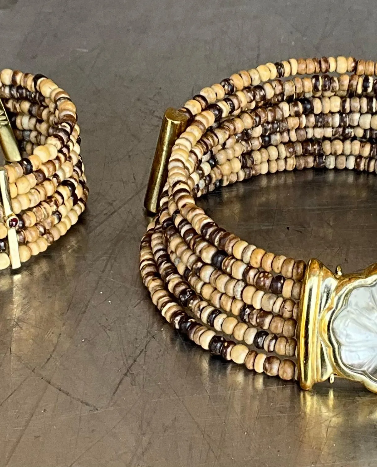 Vintage FR Coconut Beaded Bracelet — additional photo 5