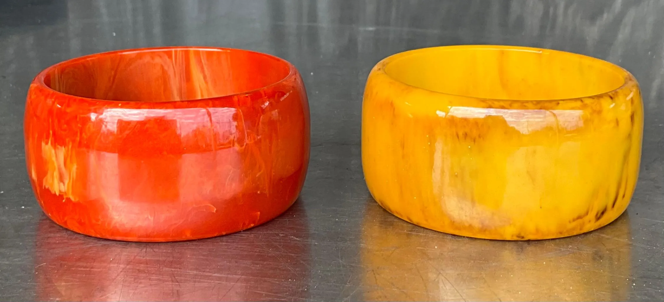 Vintage Boho Bakelite Bangle- Set of 2 — additional photo 4