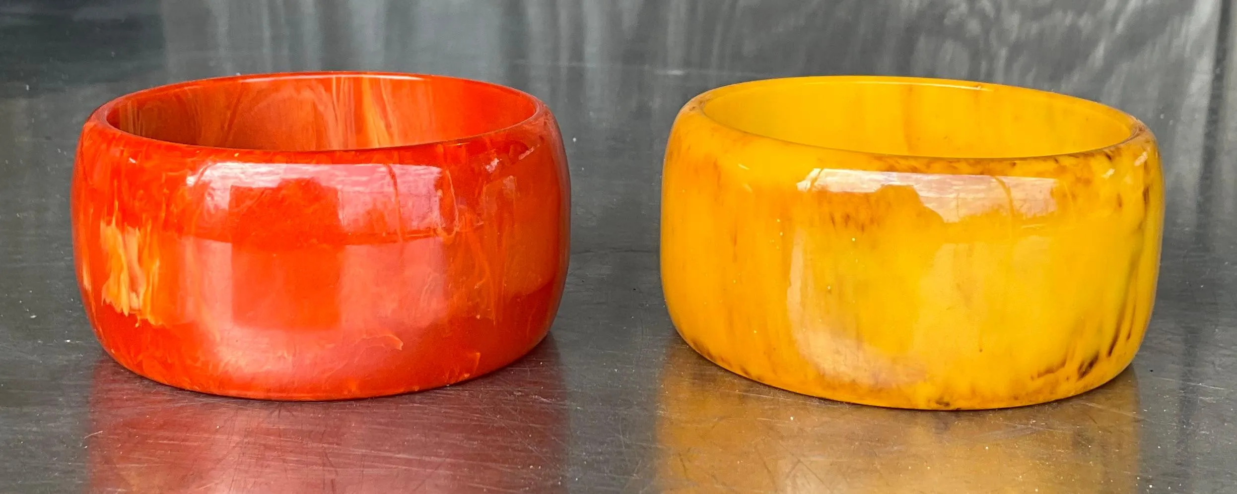 Vintage Boho Bakelite Bangle- Set of 2 — additional photo 5