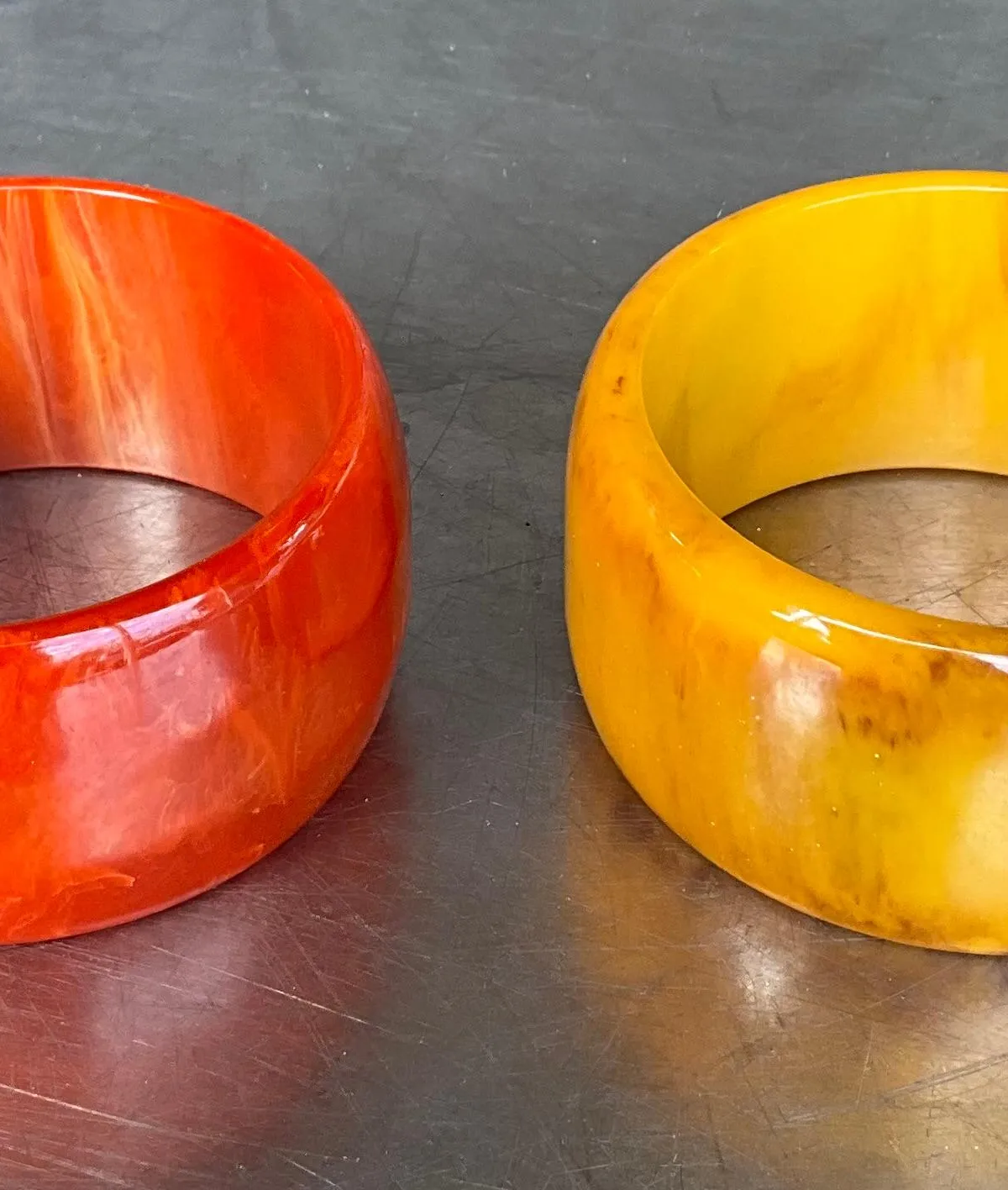 Vintage Boho Bakelite Bangle- Set of 2 — additional photo 6