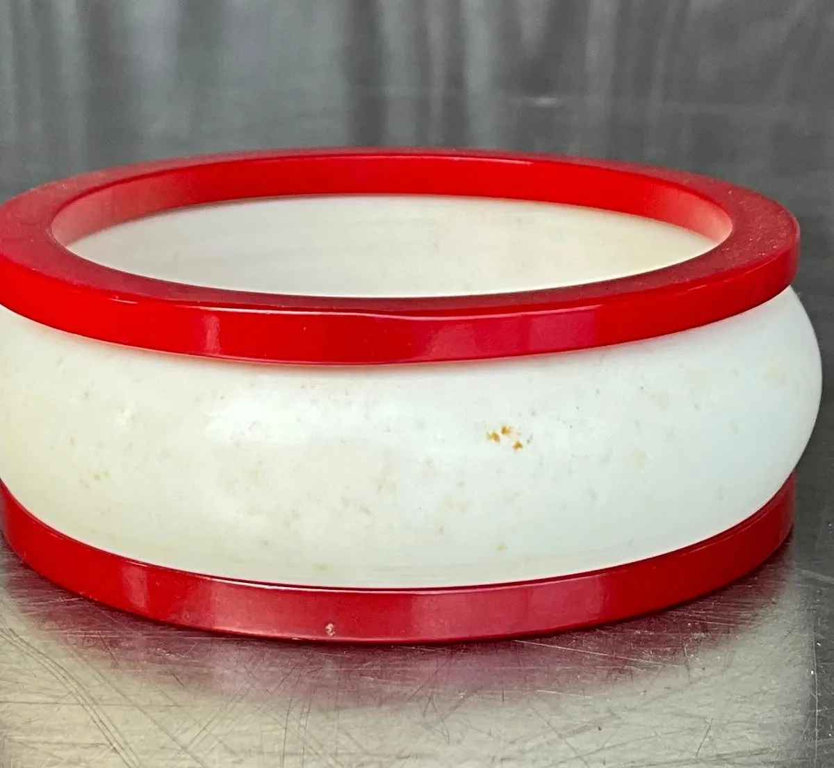 Vintage Red & White Bangle Set — additional photo 2