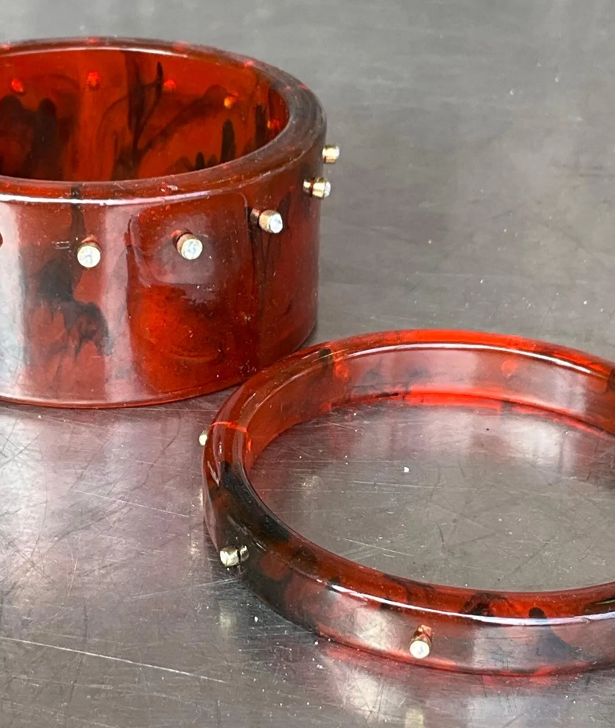 Vintage Tortoise Lucite Bangle with Rhinestones- a Set — additional photo 7
