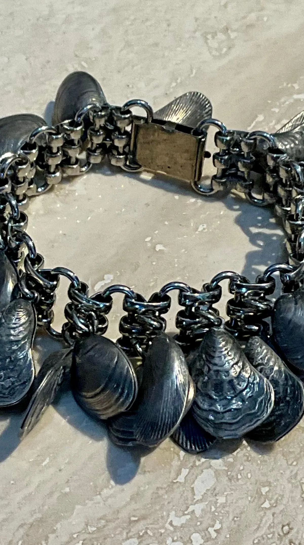 Vintage Napier Eugene Bertolli Clam Shell Bracelet — additional photo 2