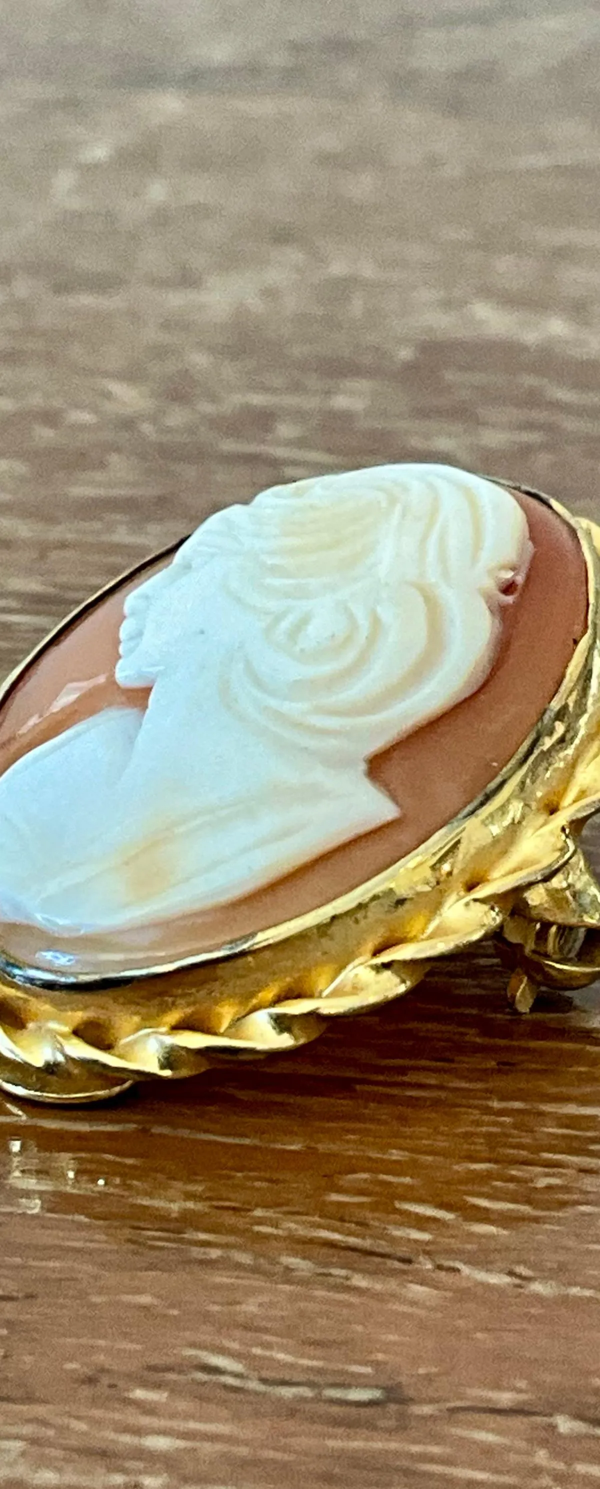 Vintage Victorian 12k Handcarved Cameo Pendant Brooch — additional photo 6