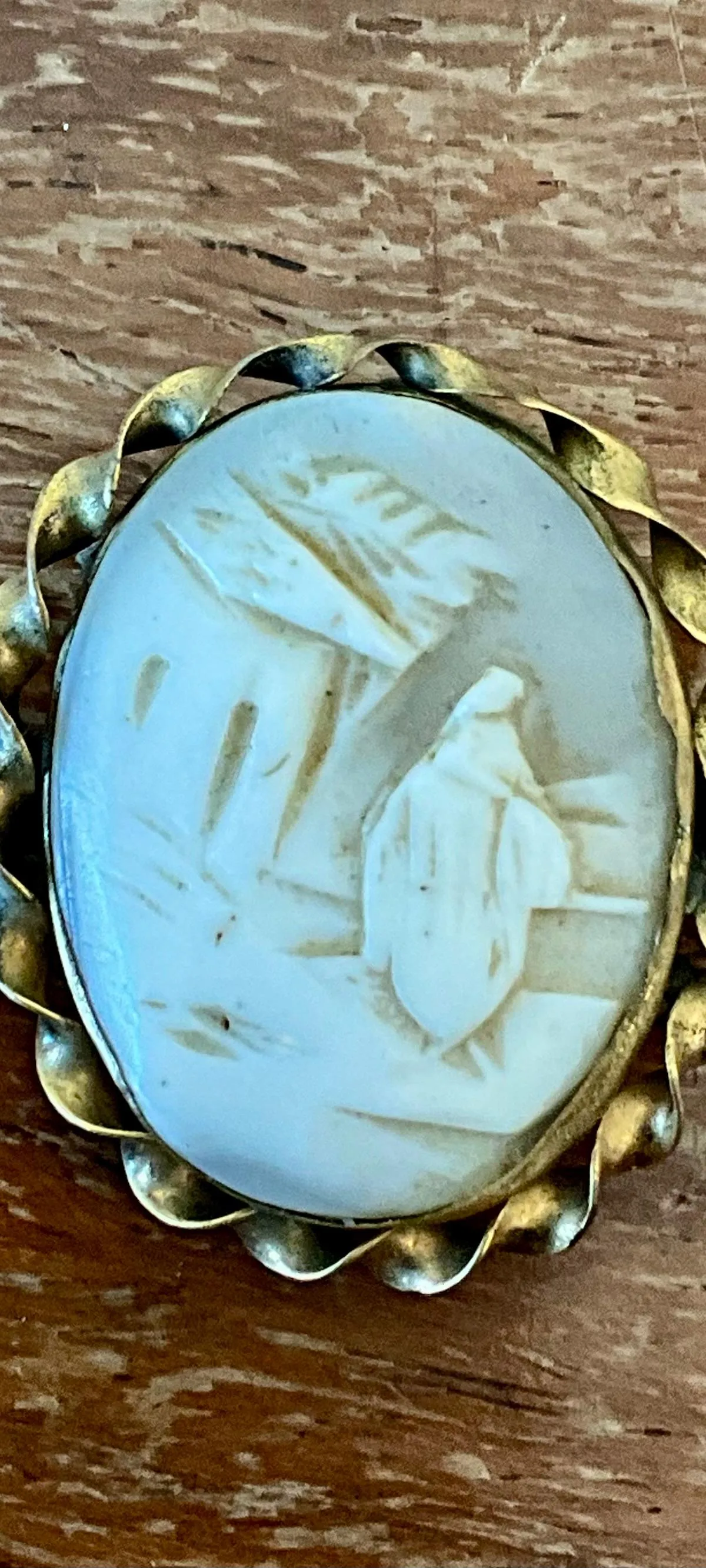 Vintage Victorian Scenic Cameo Brooch — additional photo 2