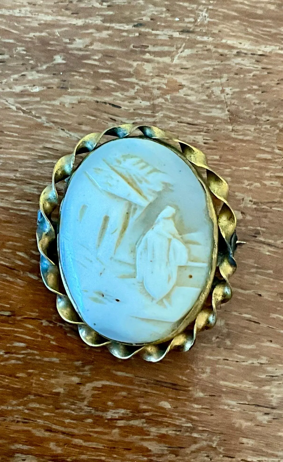 Vintage Victorian Scenic Cameo Brooch — additional photo 3