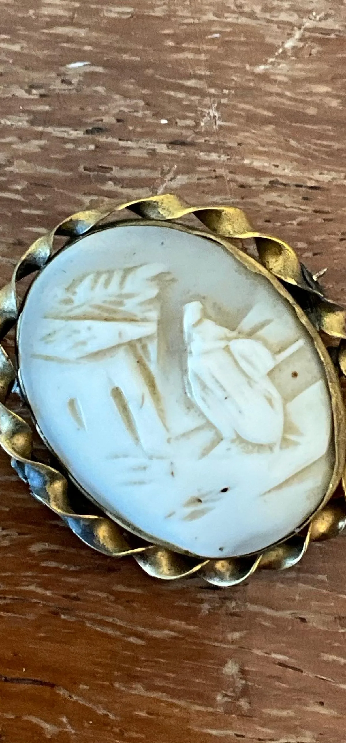 Vintage Victorian Scenic Cameo Brooch — additional photo 4