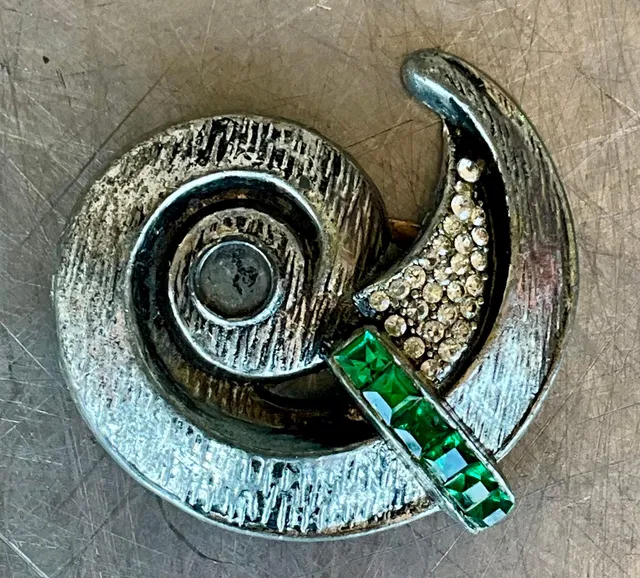 Vintage Silver Spiral Brooch with Green Detail — additional photo 1
