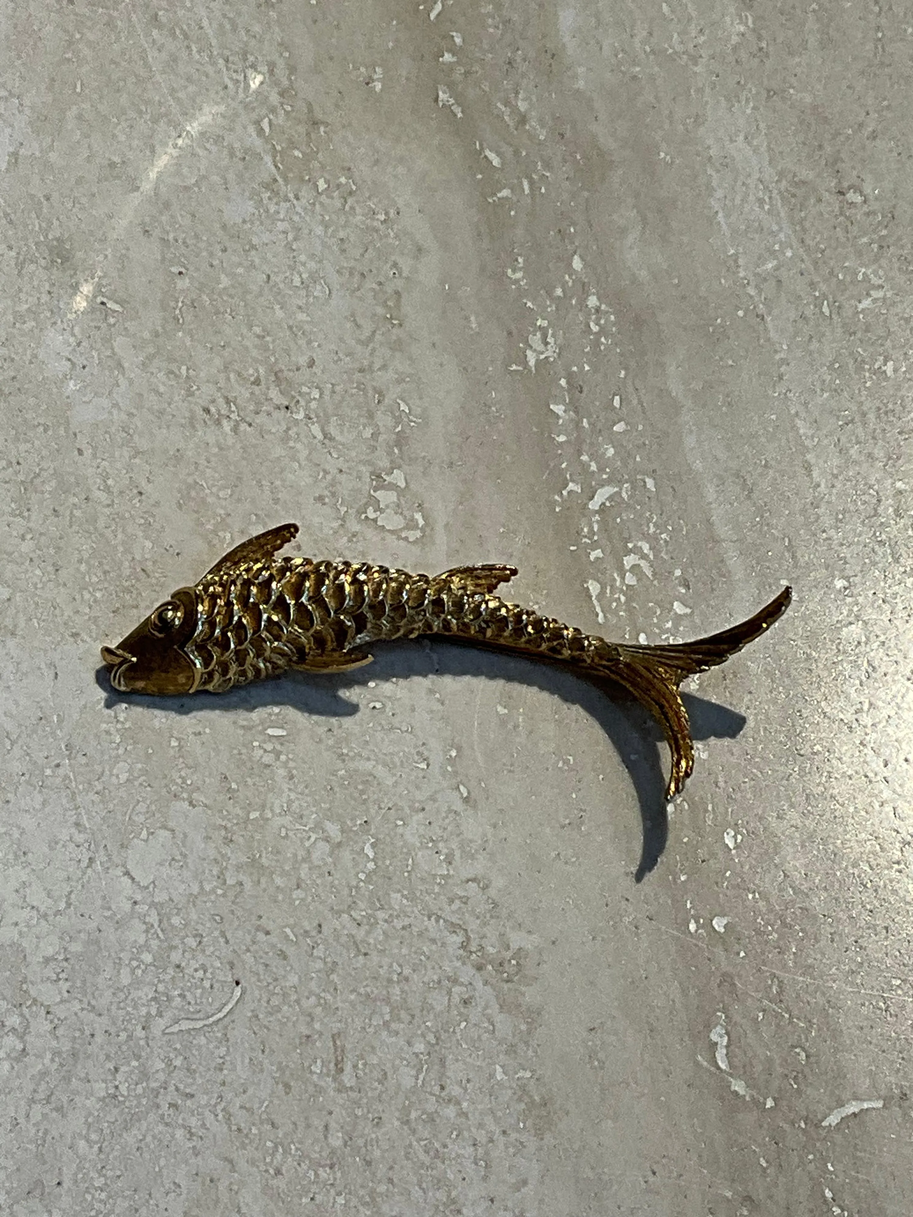 Vintage Golden Fish Brooch — additional photo 4
