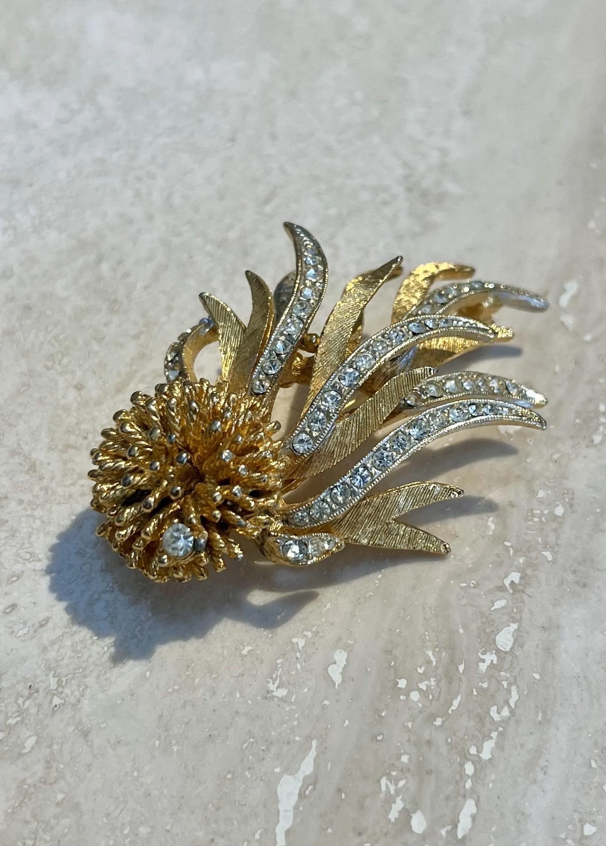 Vintage Rhinestone Statement Brooch — additional photo 2