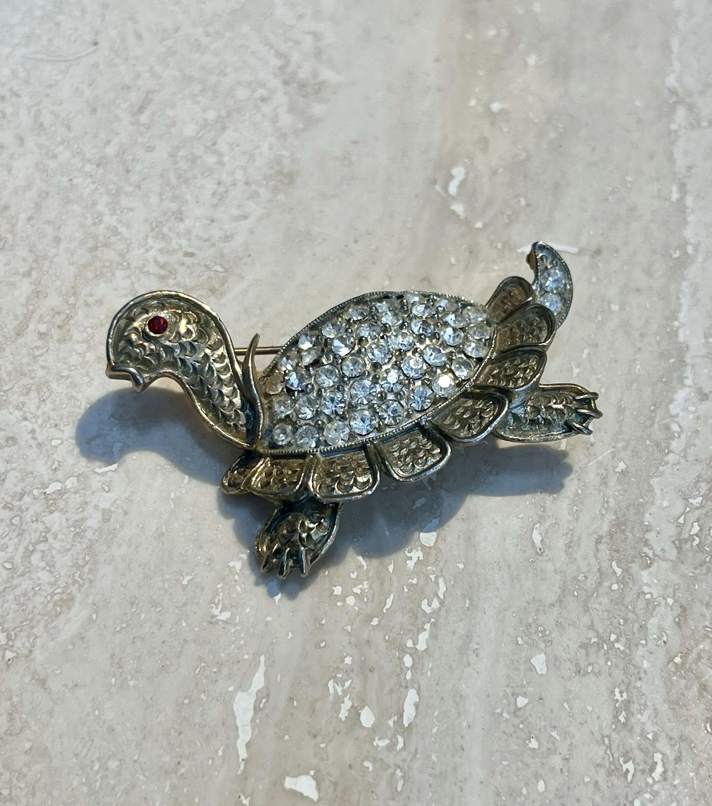 Vintage Rhinestone Turtle Brooch — additional photo 1