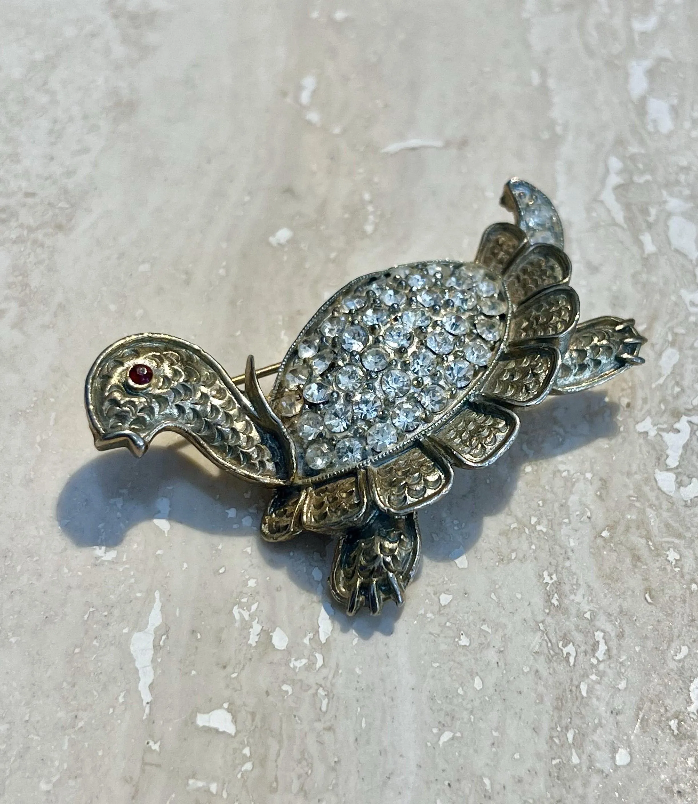 Vintage Rhinestone Turtle Brooch — additional photo 2