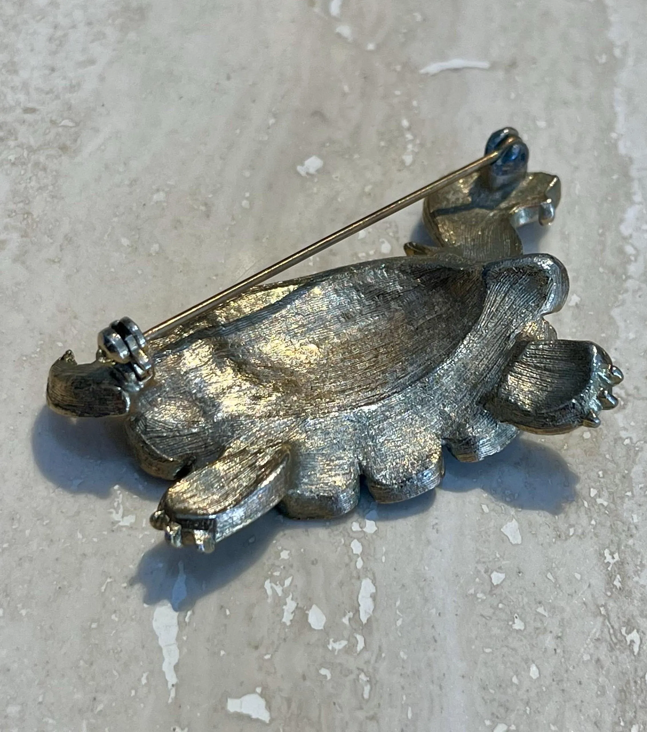 Vintage Rhinestone Turtle Brooch — additional photo 4