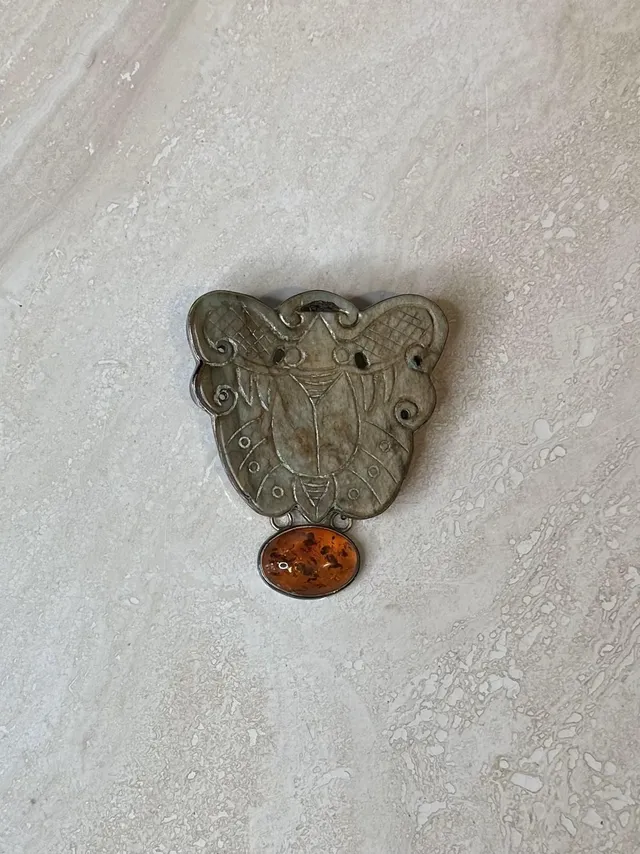 Vintage Stone Brooch with Amber — additional photo 3