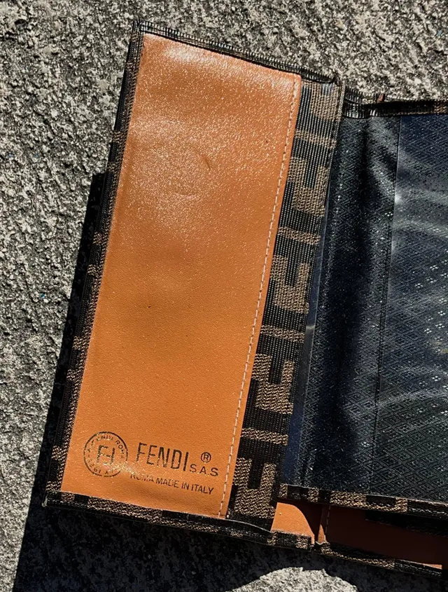 Vintage Fendi Trifold Canvas Leather Wallet — additional photo 5