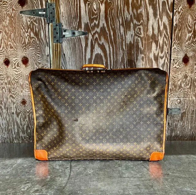 Vintage Louis Vuitton Monogram Pullman Suitcase — additional photo 1