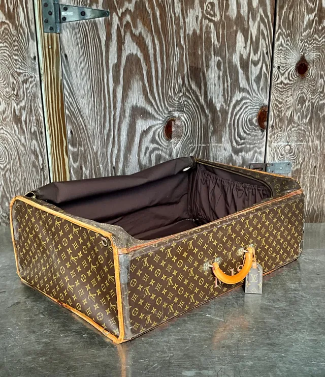 Vintage Louis Vuitton Monogram Pullman Suitcase — additional photo 2