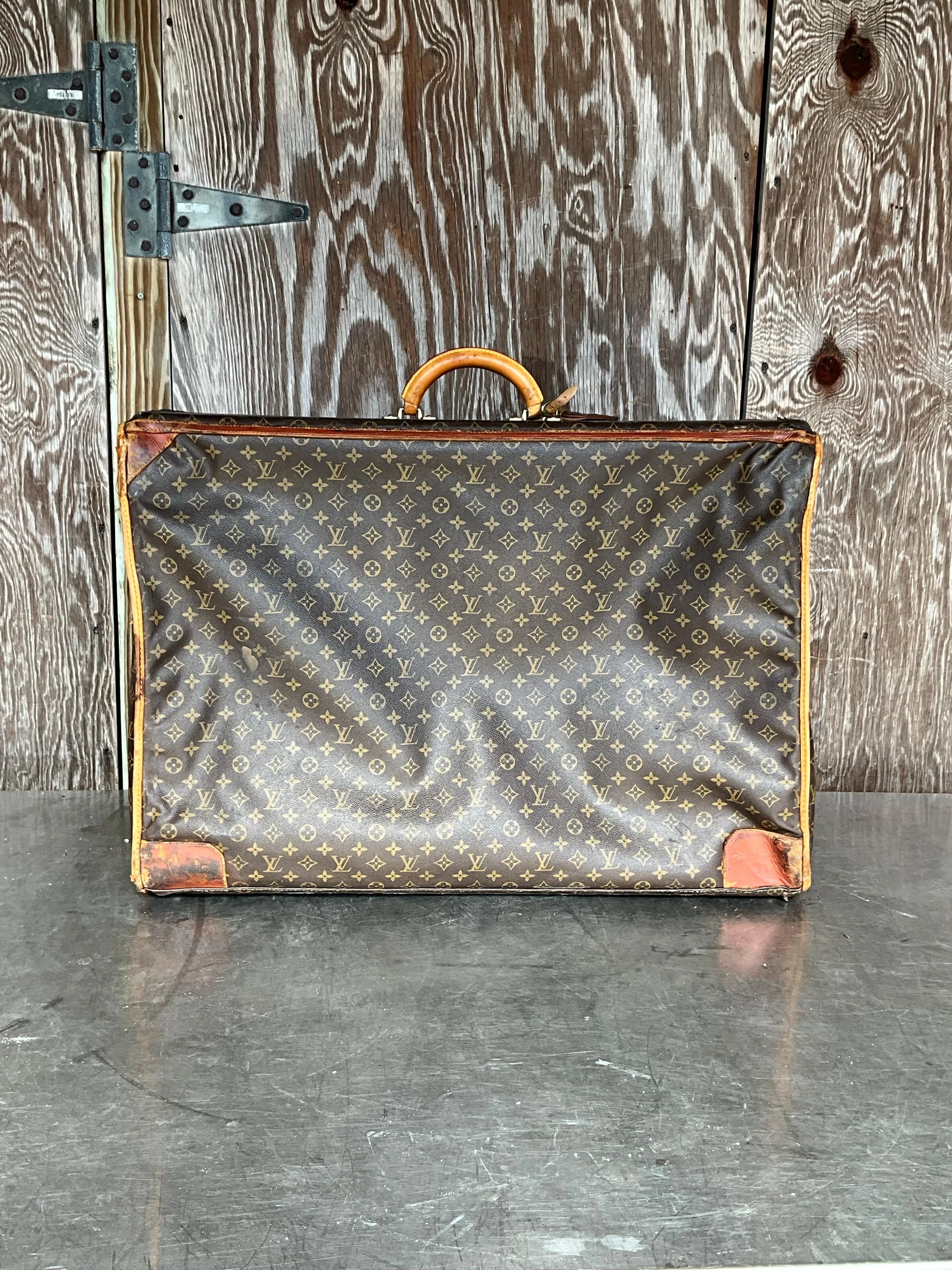 Vintage Louis Vuitton Monogram Pullman Suitcase — additional photo 4