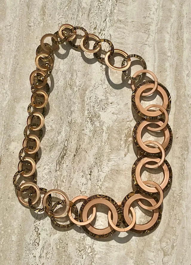 Vintage Interlocking Resin Circle Belt — additional photo 4