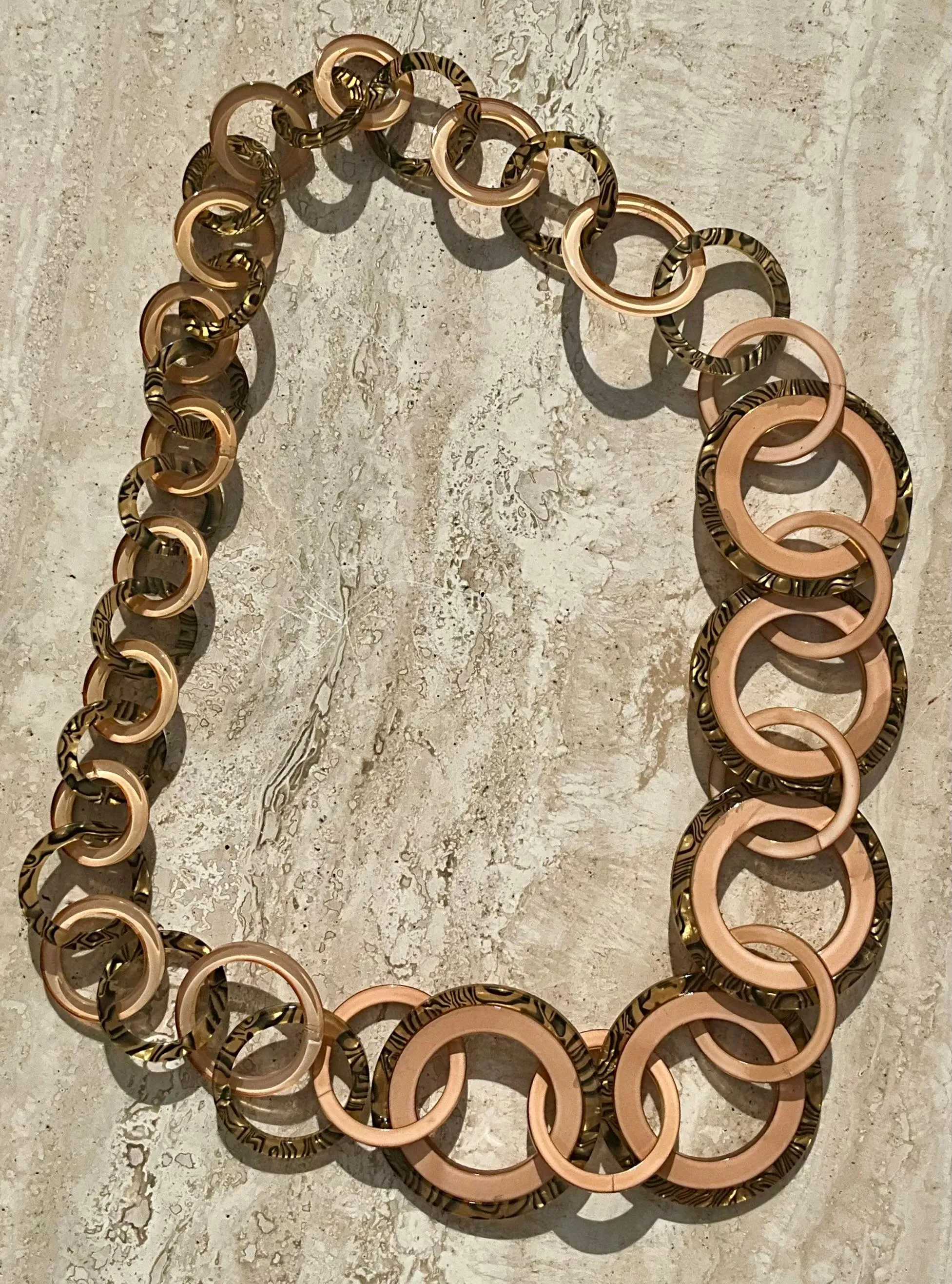 Vintage Interlocking Resin Circle Belt — additional photo 5