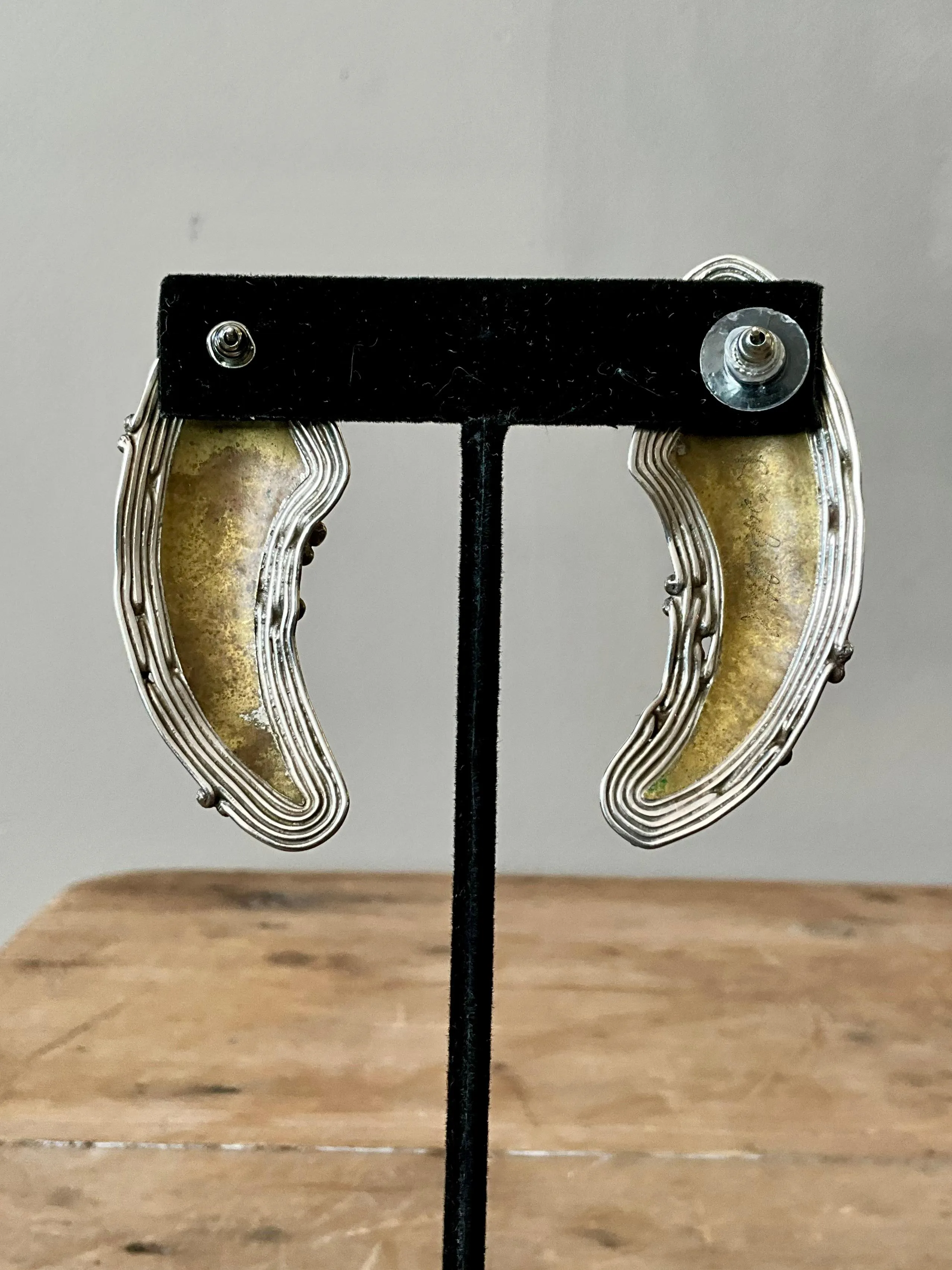 Vintage Boho Robin Schechtel Brass on Sterling Modernist Earrings — additional photo 8