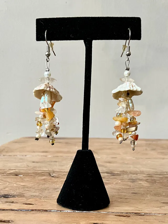 Vintage Boho Drop Shell Earrings — additional photo 1