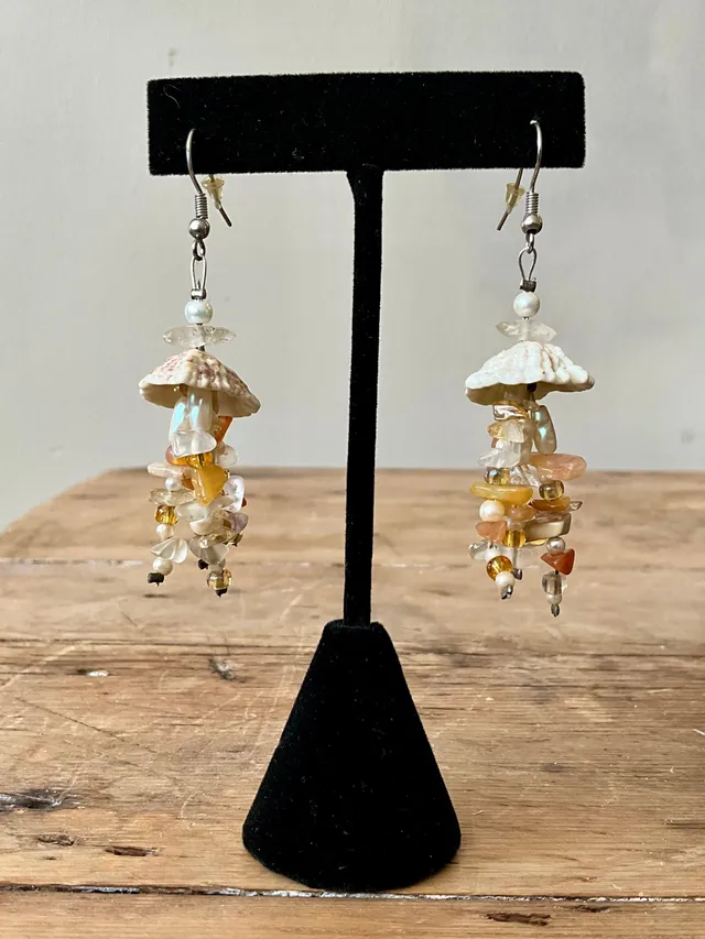 Vintage Boho Drop Shell Earrings — additional photo 3
