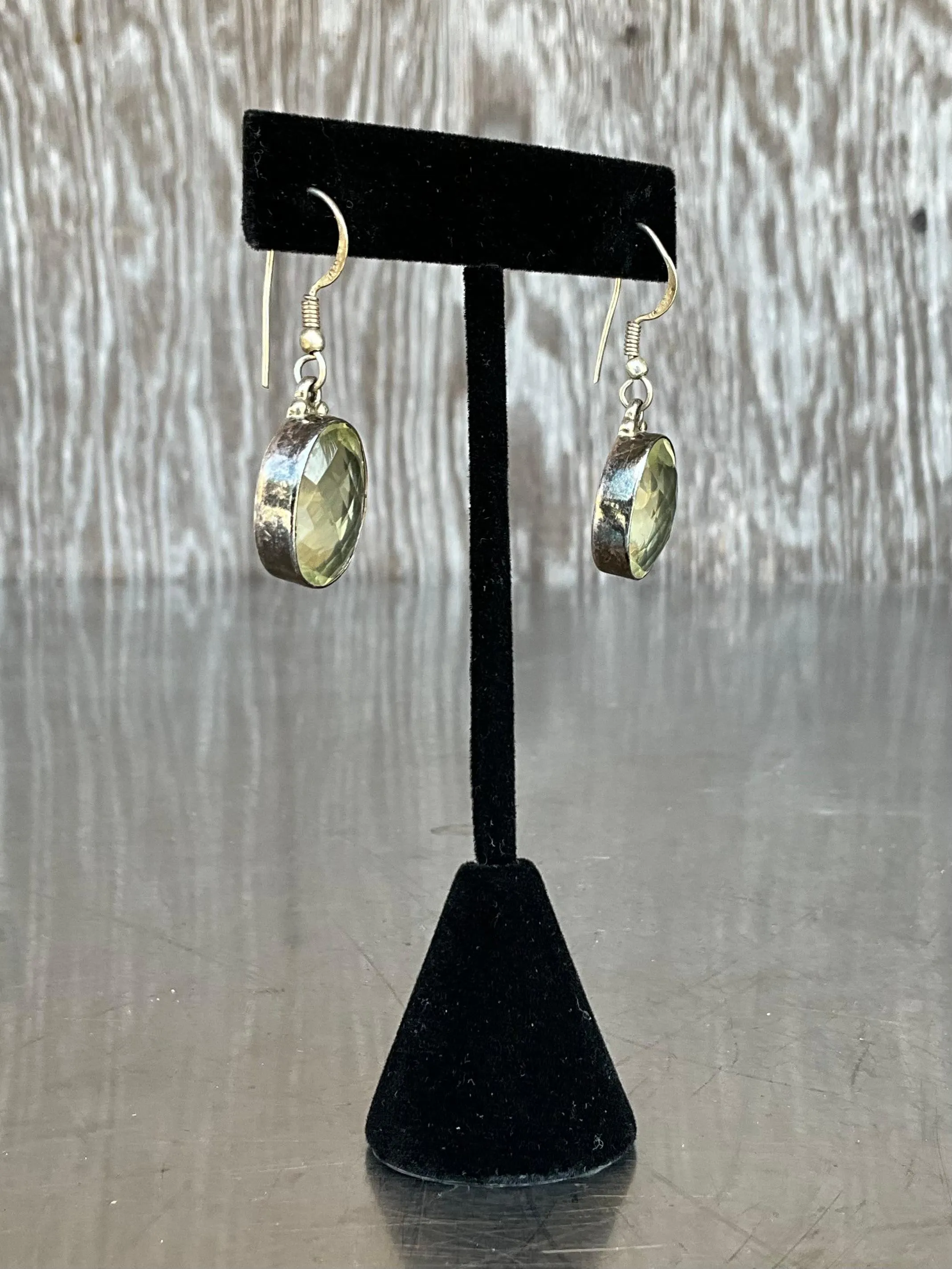 Vintage 925 Silver Drop Earrings with Green Gemstone — additional photo 7