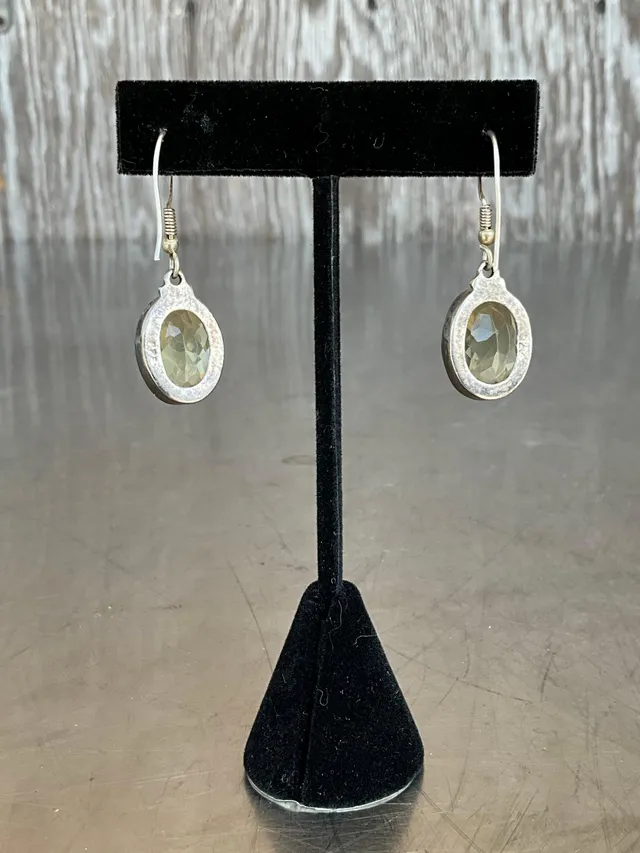 Vintage 925 Silver Drop Earrings with Green Gemstone — additional photo 8