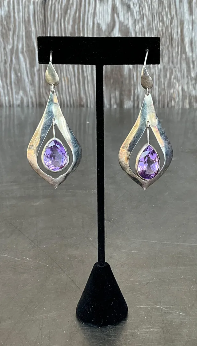 Vintage Sterling Silver Amethyst Drop Earrings — additional photo 1