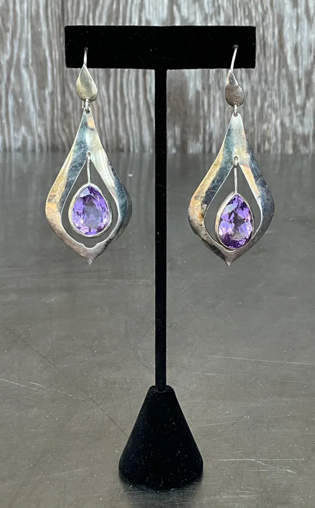 Vintage Sterling Silver Amethyst Drop Earrings — additional photo 3