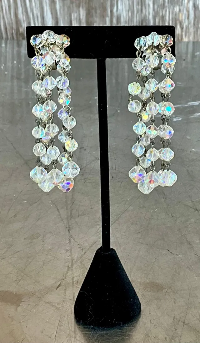 Vintage Aurora Borealis Crystal Clip on Earrings — additional photo 6