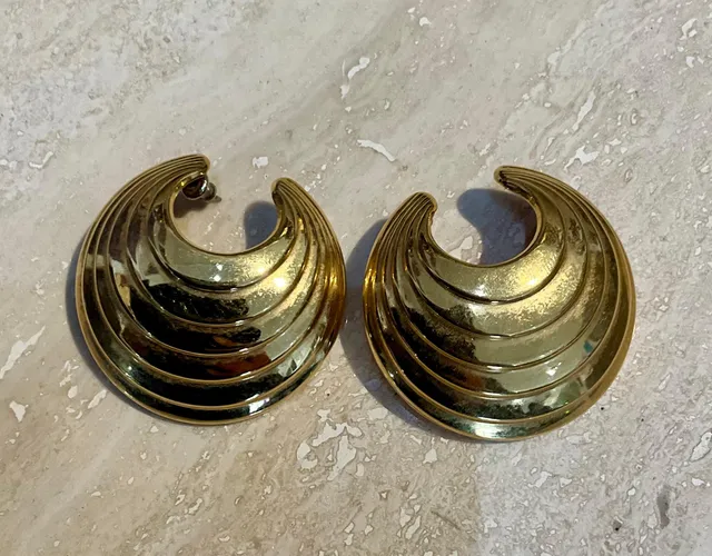 Vintage Large Croissant Tiered Earrings — additional photo 5