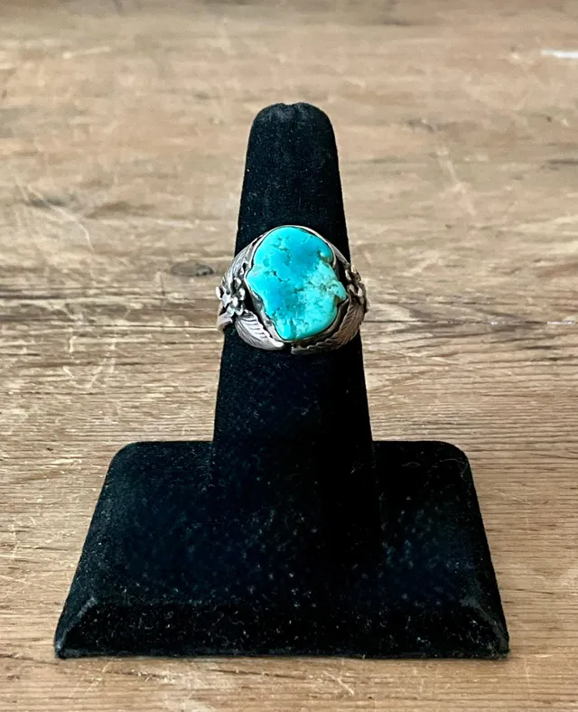 Vintage Boho Navajo Turquoise Ring Set in Sterling Silver 8 — additional photo 3