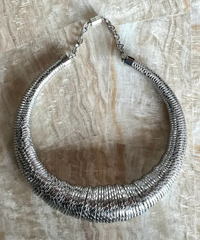 Vintage Silver Toned Coiled Metal Collar Necklace — additional photo 2