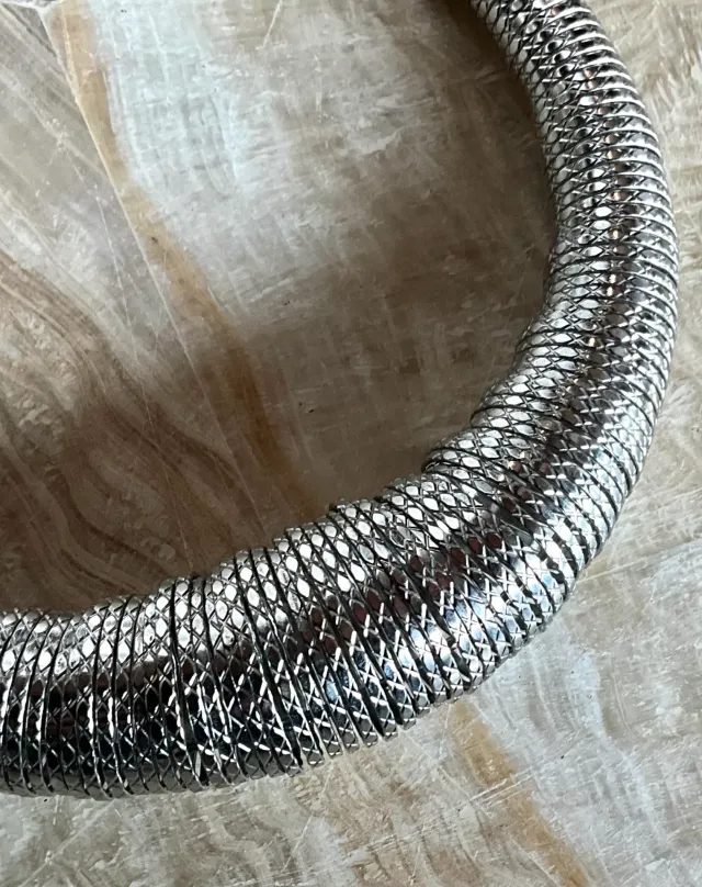 Vintage Silver Toned Coiled Metal Collar Necklace — additional photo 4