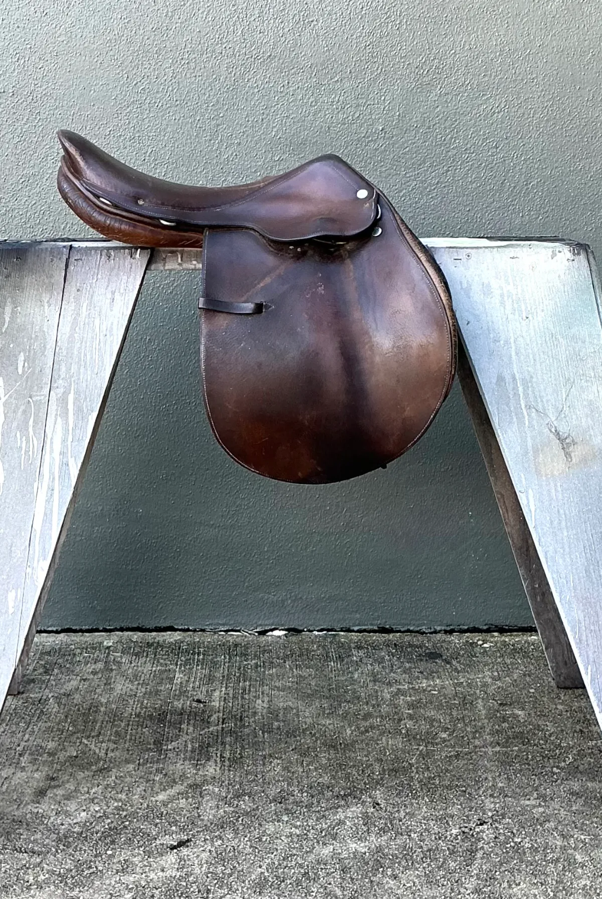 Hermes Vintage Leather Equestrian Saddle — additional photo 5