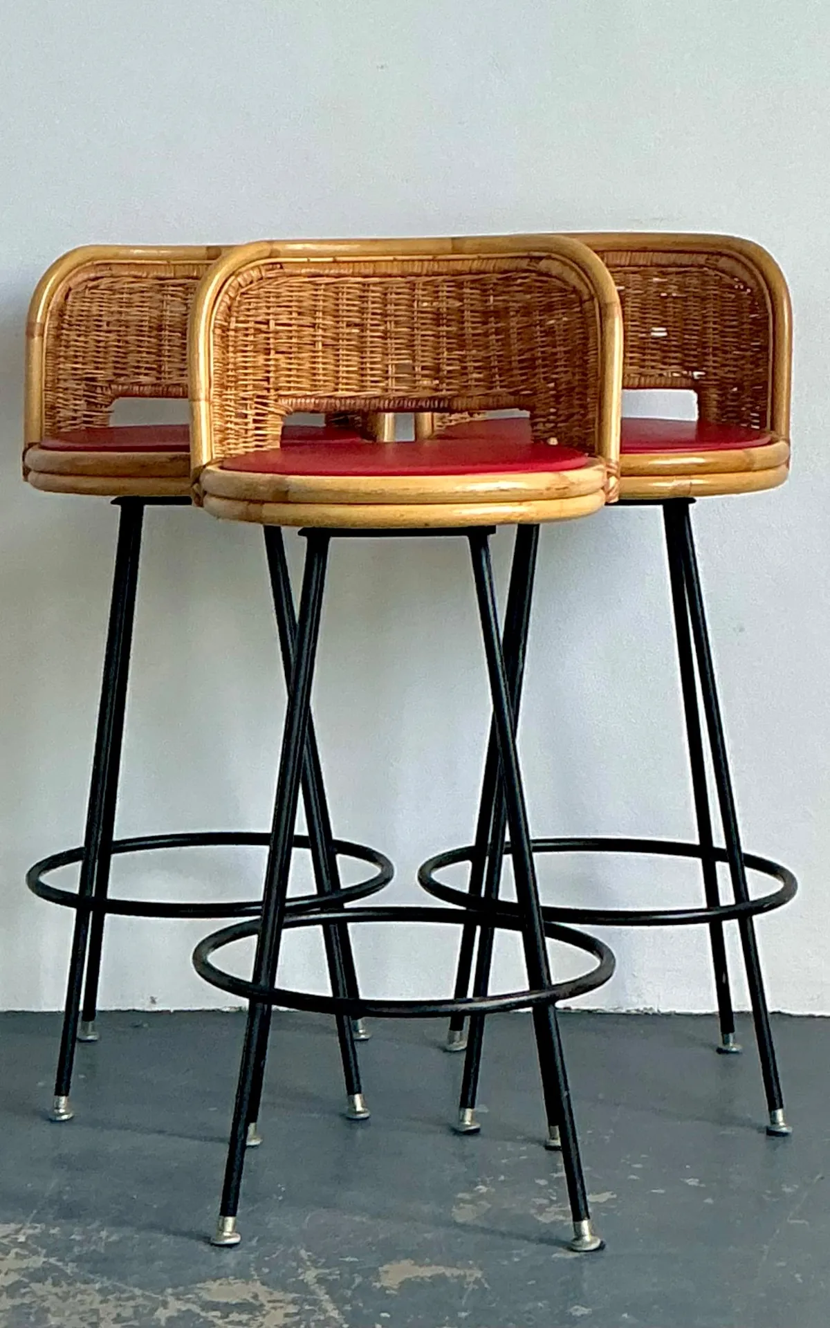 Vintage Rattan and Metal Bar Stools - Set of 3 — additional photo 5