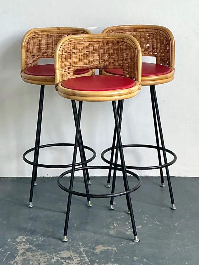 Vintage Rattan and Metal Bar Stools - Set of 3 — additional photo 6