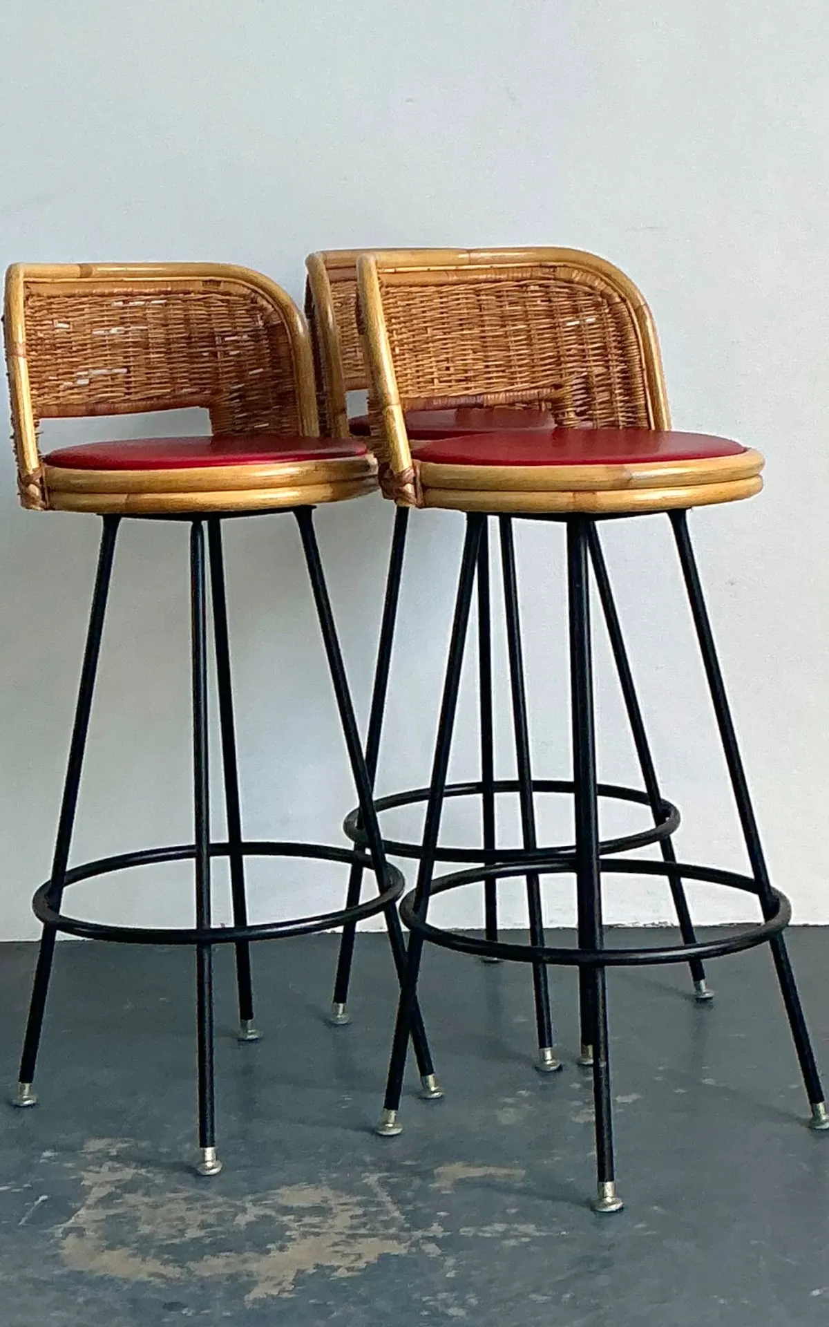 Vintage Rattan and Metal Bar Stools - Set of 3 — additional photo 4