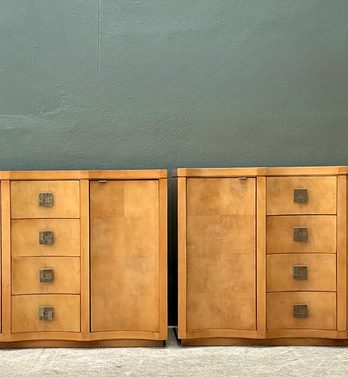 Vintage Deco Burl Wood and Metal Chest Of Drawers - A Pair — additional photo 3