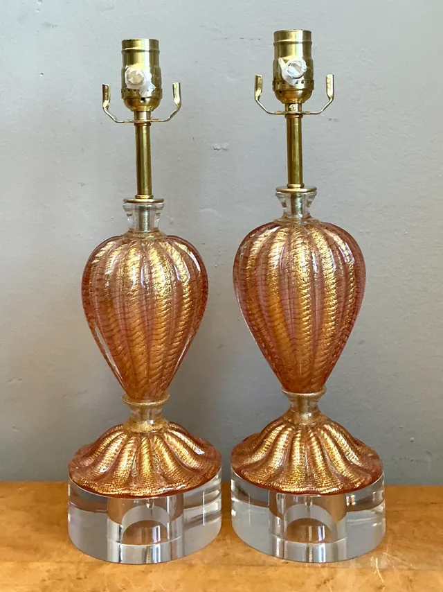 Vintage Murano Glass Lamps with Lucite Bases - Pair — additional photo 2