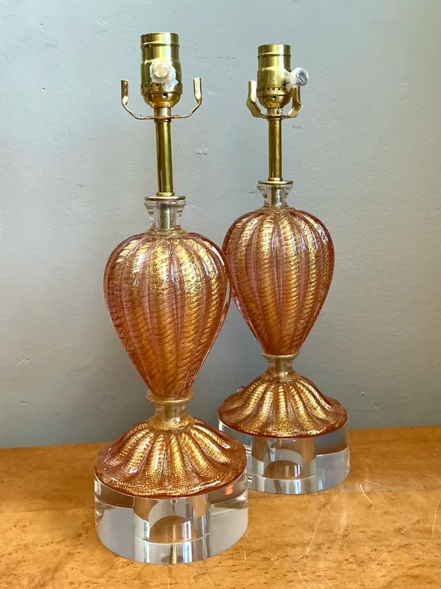 Vintage Murano Glass Lamps with Lucite Bases - Pair — additional photo 1
