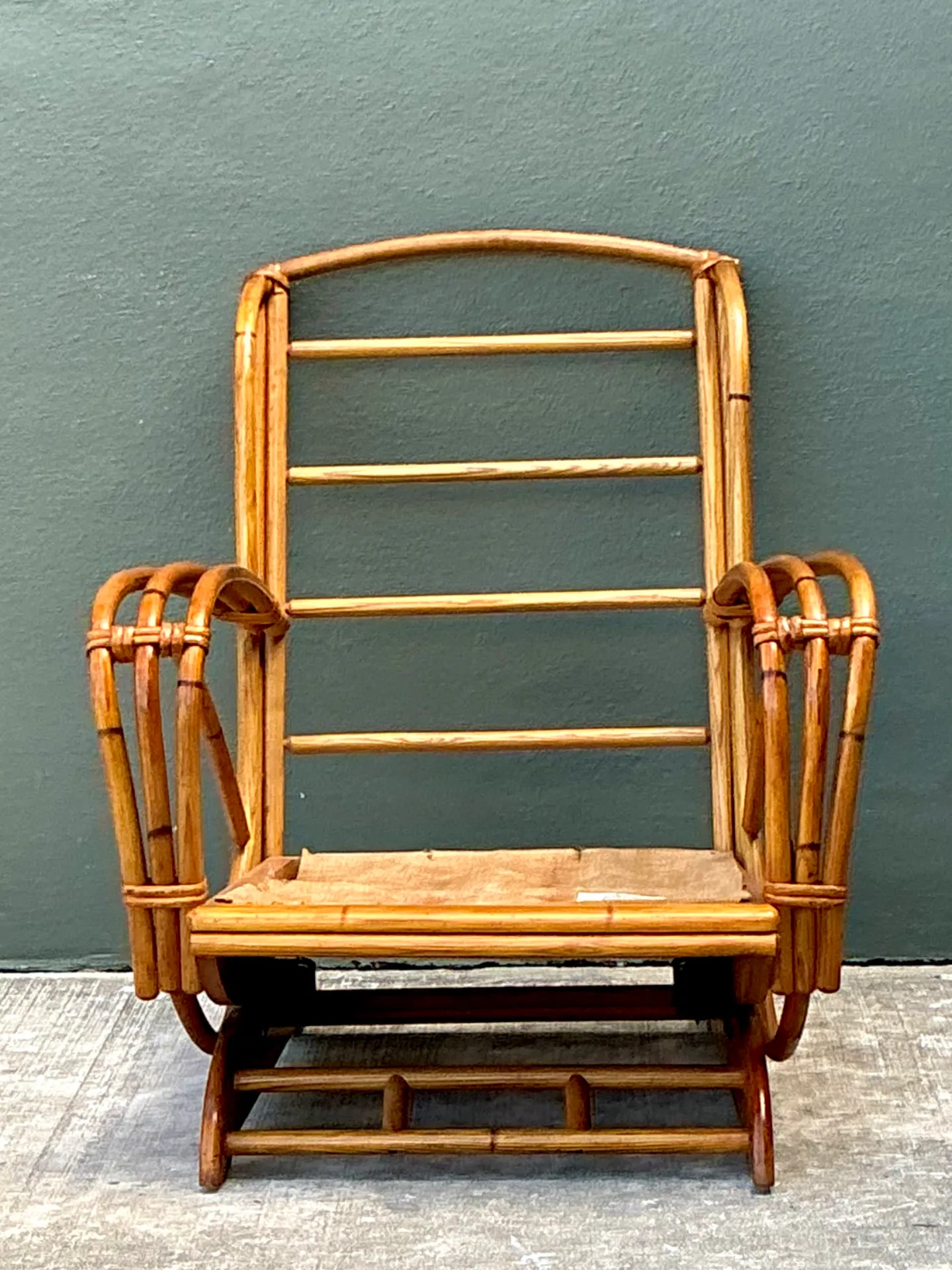 Vintage Heywood Wakefield Rattan Springer Lounge Chair — additional photo 1