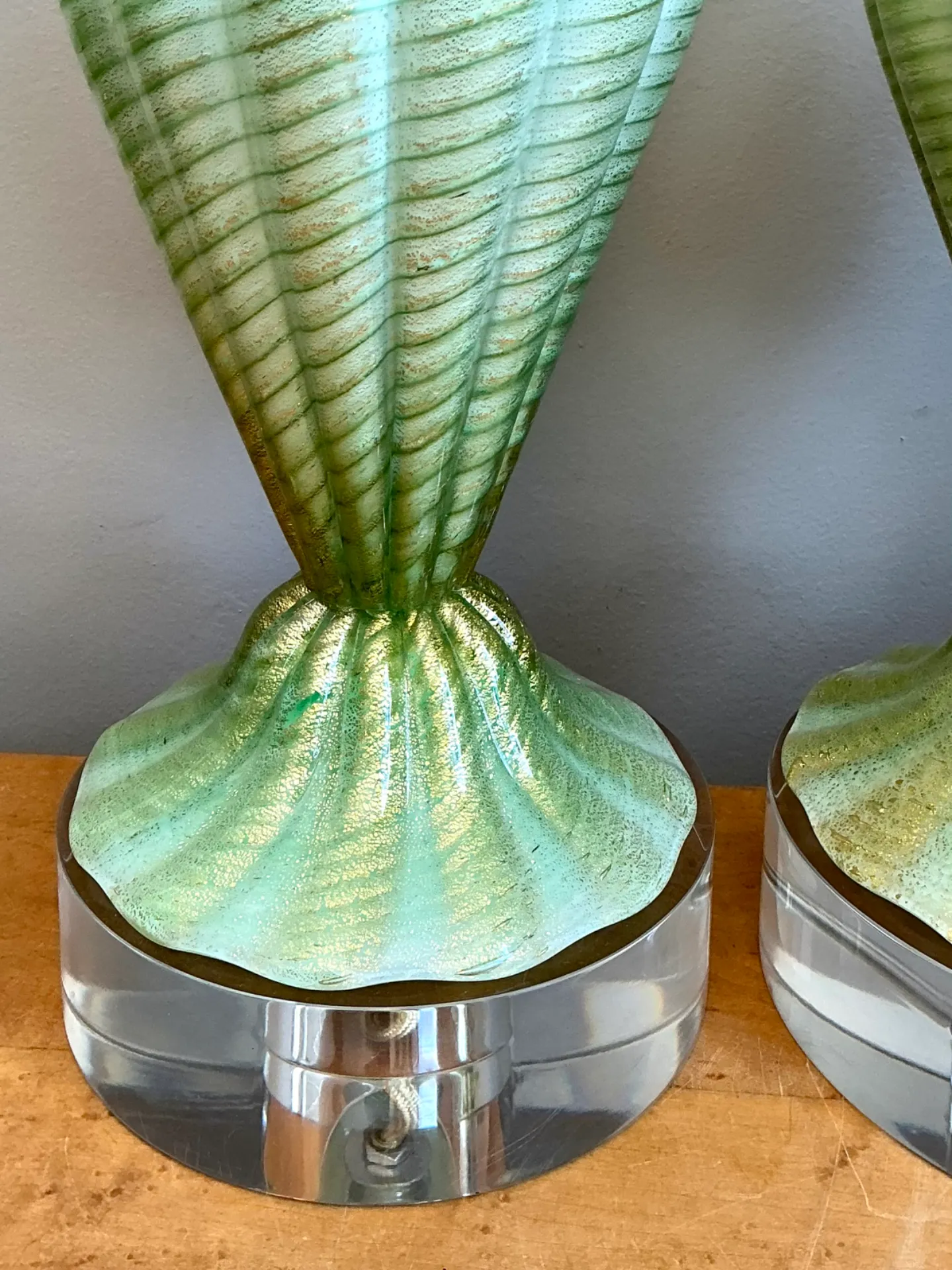 Vintage Italian Murano Glass Lamps with Lucite Plinths — additional photo 6