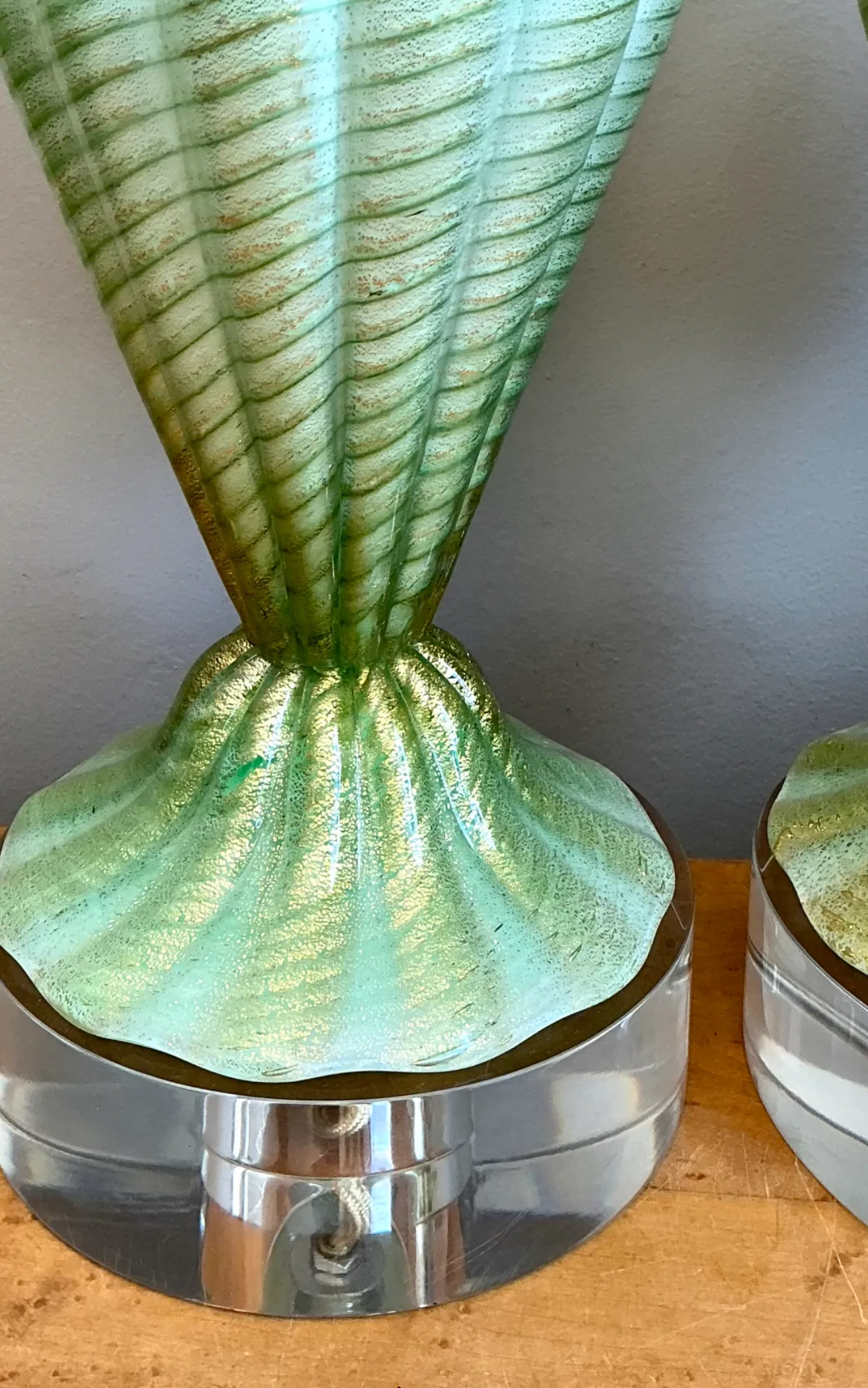Vintage Italian Murano Glass Lamps with Lucite Plinths — additional photo 6