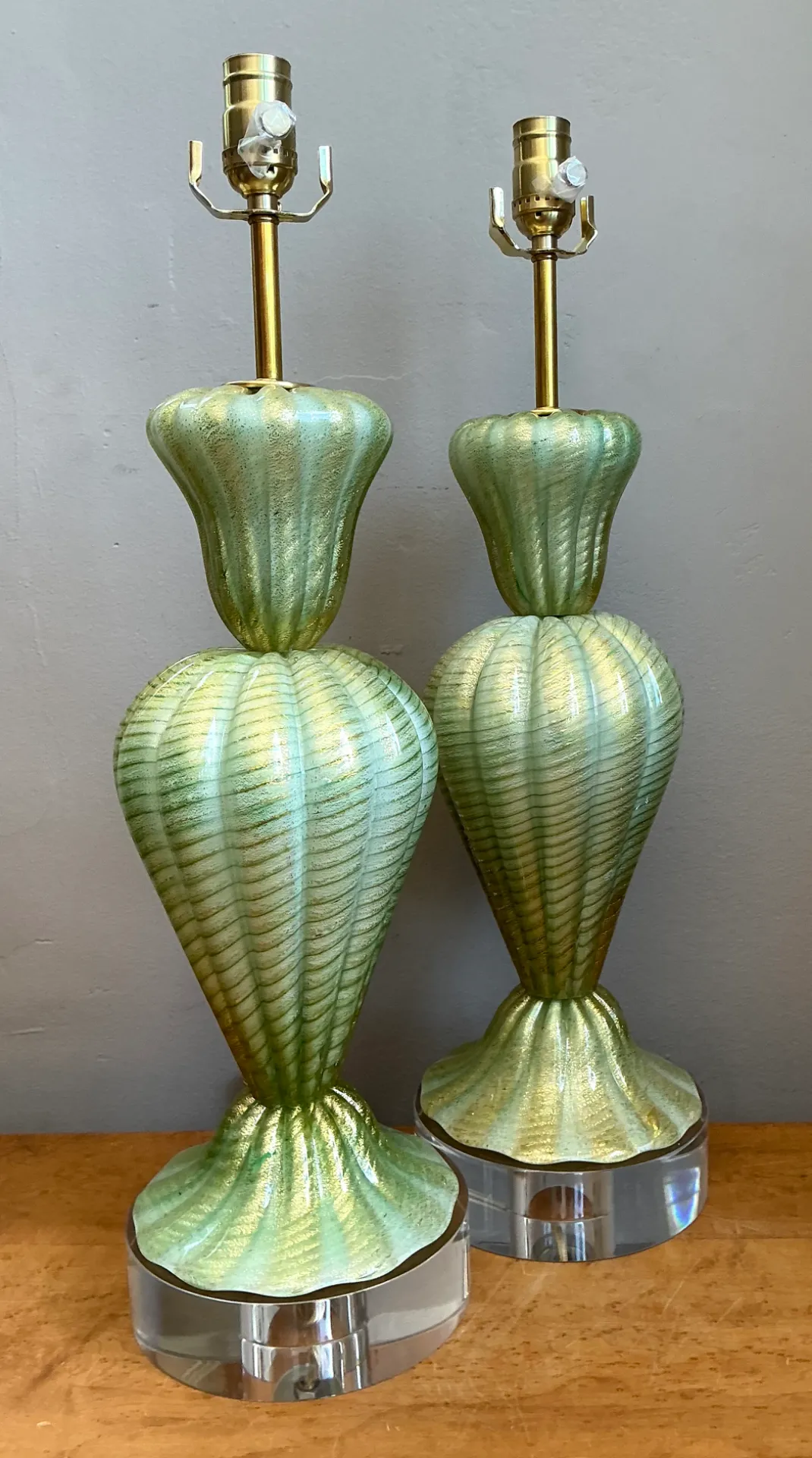 Vintage Italian Murano Glass Lamps with Lucite Plinths — additional photo 8