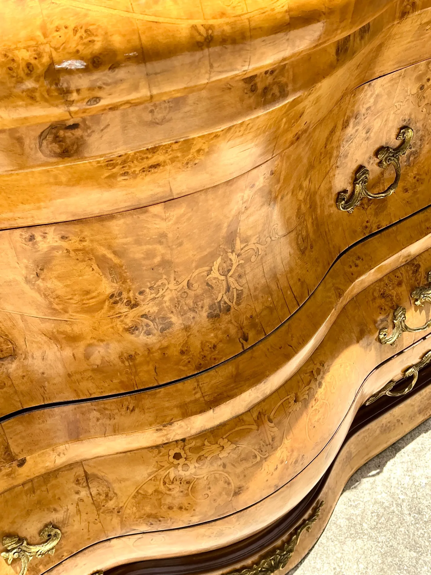 Vintage Burl Wood Marquetry Bombe Chest — additional photo 8