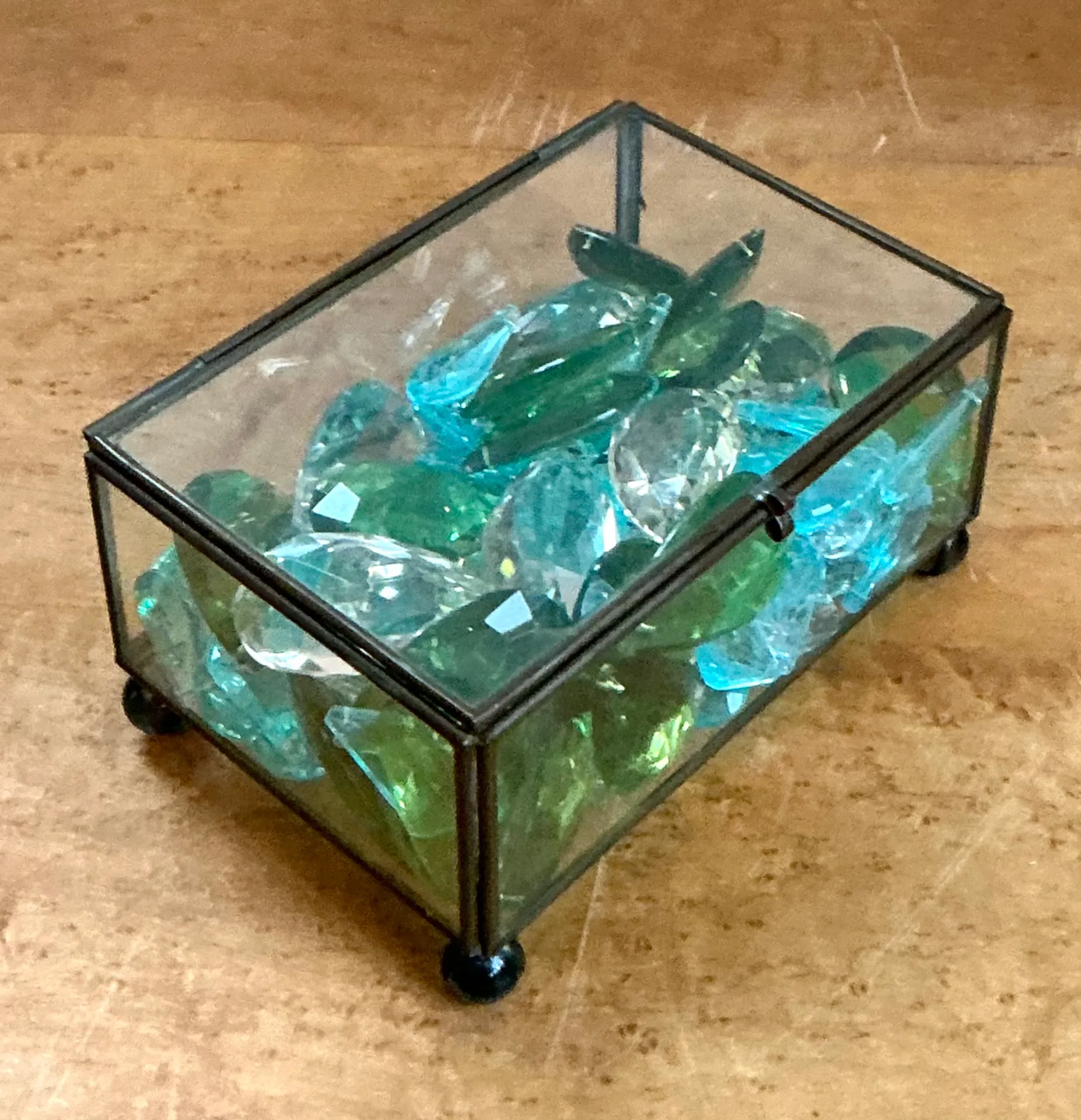 Retro Glass Display Box with Crystal And Resin Prisms — additional photo 3